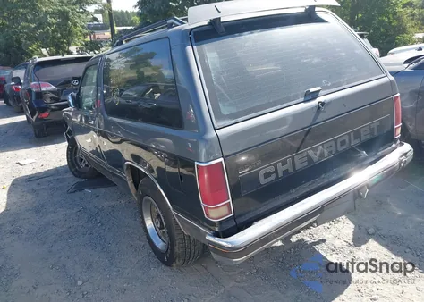 1987 Chevrolet Blazer S10 from USA, damaged, VIN 1GNCS18R2H8188749